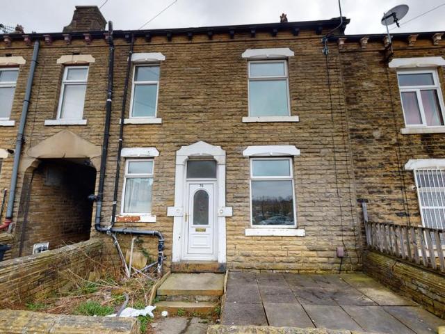 Lapage Street, Bradford BD3 2 bed terraced house to rent £700 pcm £162 pw