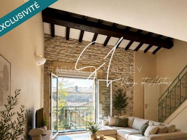 L'appart LEO, un duplex baigné de lumière, une terrasse sur les toits et une vue exceptionnelle… parfois, il suffit de prendre de la hauteur