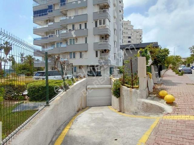 Lara Uzaş Sitesinde Kiralık Daire