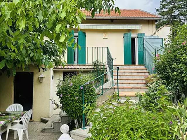 Laragne Montéglin 05300 Achat / Vente maison 7 pièces t7 garage
