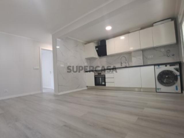 Apartamento T2 totalmente Recuperado