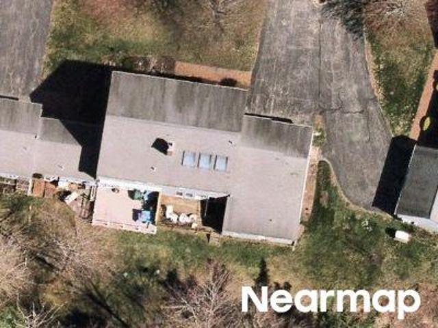 Larboard Ln