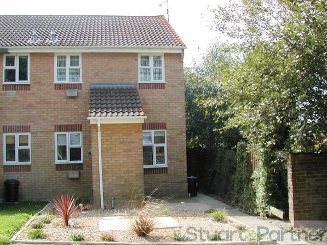 Larch Way, Haywards Heath RH16, 1 bed property to rent, £950 pcm | PrimeLocation