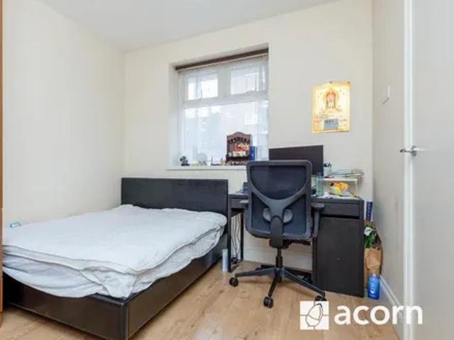 Larch House, 1 45 Swan Road, Canada Water, London, SE16 7DY, United Kingdom | 3 bed house for rent #166657937 | Rentberry