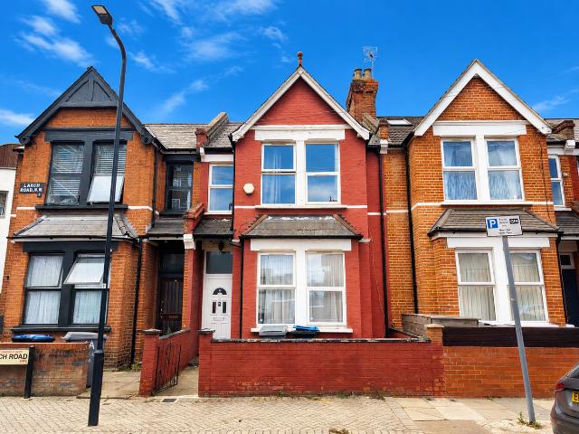 Larch Road, Cricklewood NW2, 5 bed terraced house to rent, £4,495 pcm | PrimeLocation