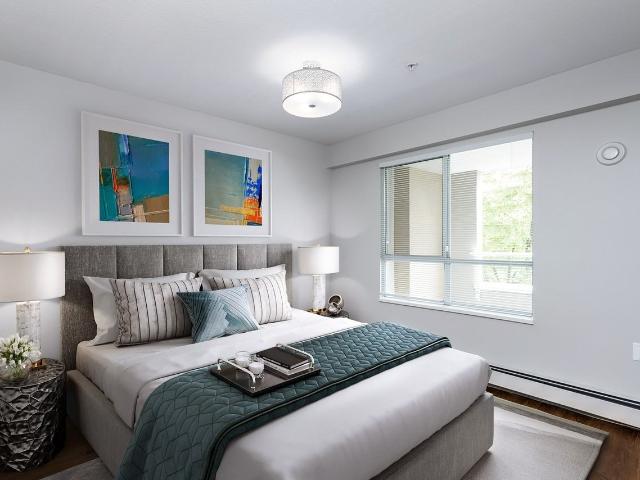 Larchway Gardens 2 Bedroom Apartment for Rent at 2475 Broadway W, Vancouver, BC V6K 2E8 Kitsilano