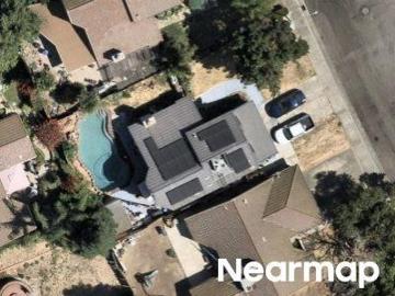 Larcom Ln