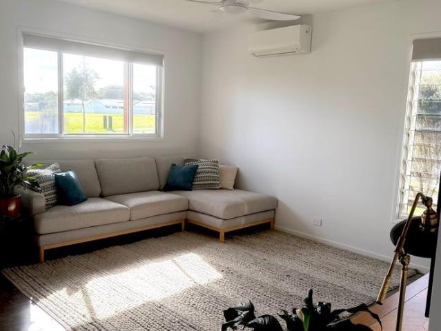 Large 4 bed, 2 bath executive home with separate fully self contained flat