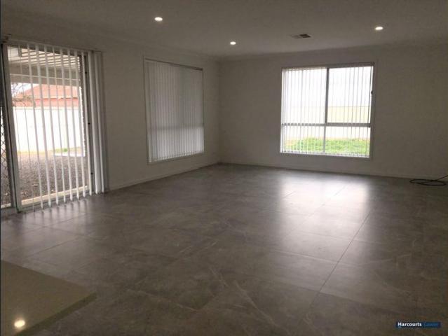 Large 4 Bedroom Family Home in Freeling