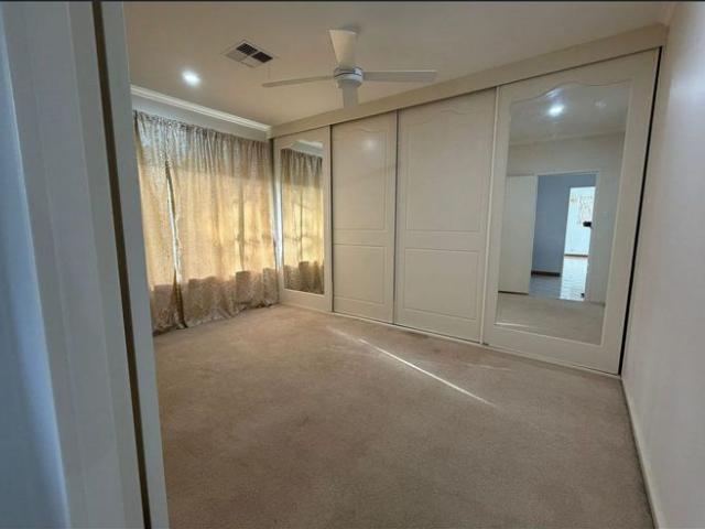 Large 4 Bedroom Family Home with Solar