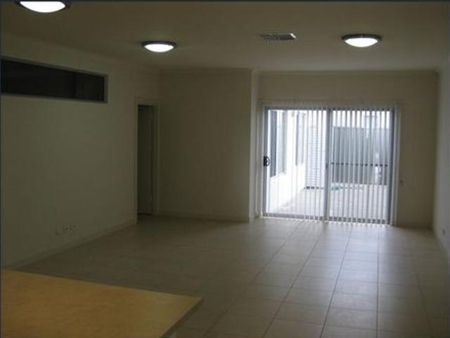 LARGE 4 BEDROOM TERRACE HOME