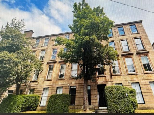 Large 5 bed HMO in west end
