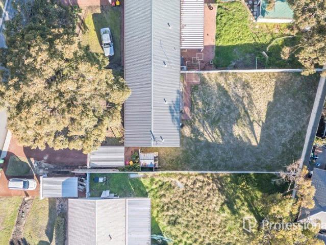 LARGE 750SQM BLOCK WITH SPACIOUS BACKYARD