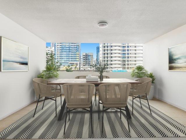 LARGE 85m2 ONE BEDROOM ARTISAN APARTMENTS ON MERIVALE