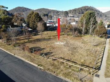 Large 1663m² Block with Subdivision Potential in the Heart of Captains Flat