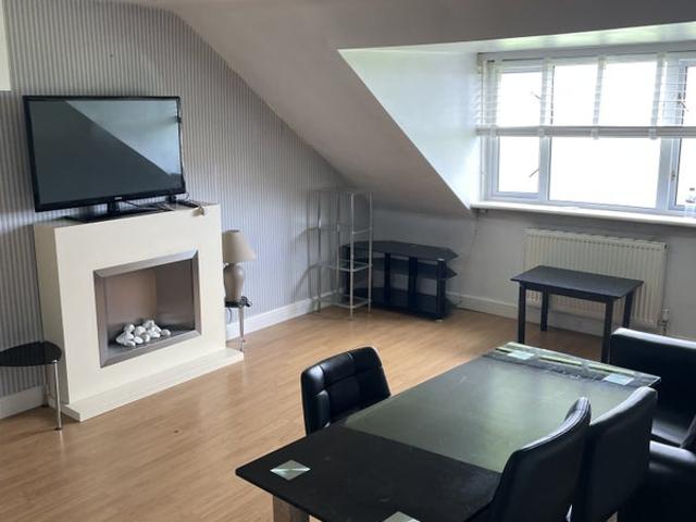 Large 1 bed flat 3 4 sleep