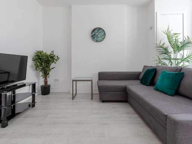 Large 1 bedroom apartment to rent in Kensington, London