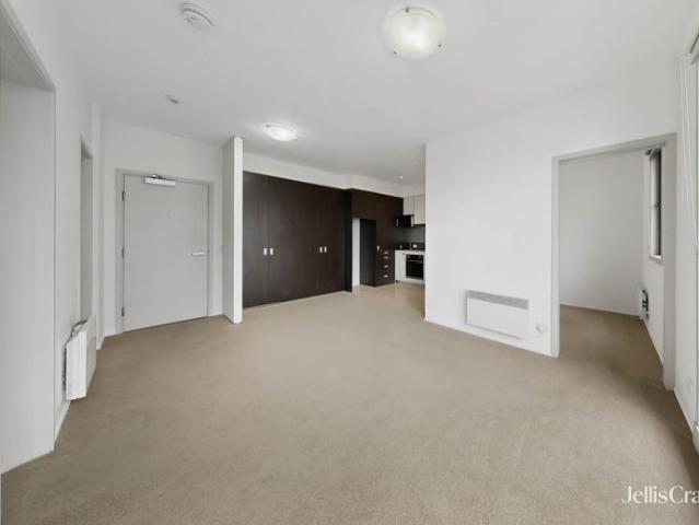 Large 1 Bedroom + Study | Washing Machine & Dryer Included