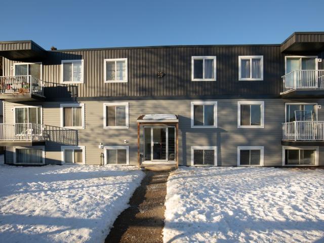 Large 2 Bedroom Suite!