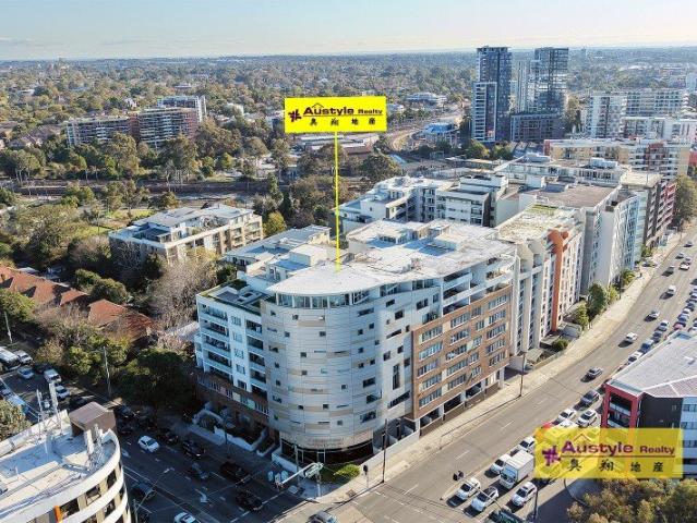 Large 2 bedrooms apartment total area is 132sqm / Convenience Location!