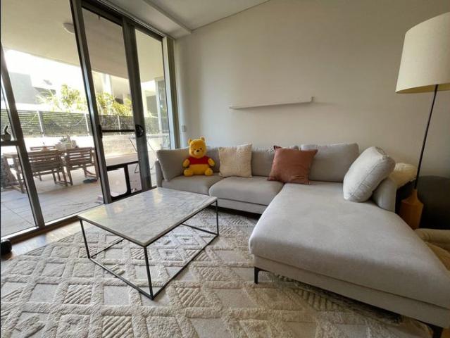 Large 2 bedrooms garden apartment with fully furnished in the heart of Burwood