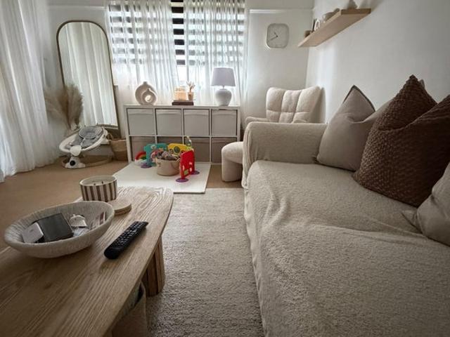 Large 2 double bedroom first floor flat Sutton