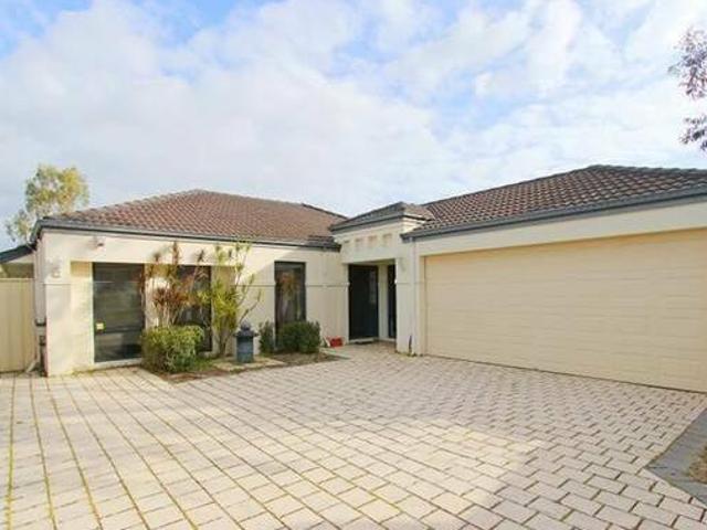 Large 3 Bed 2 Bath Home