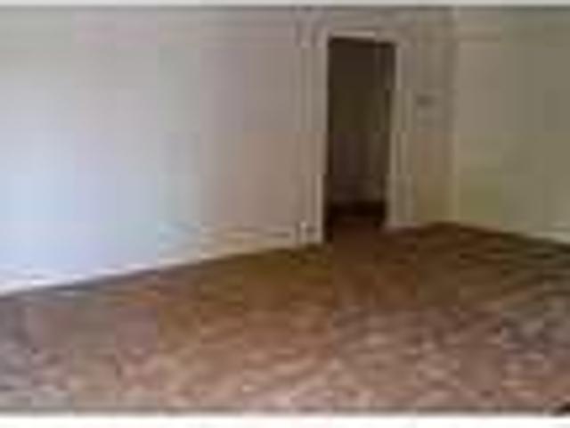 large 3 bedroom 2 bath apartment. Single Car Garage!