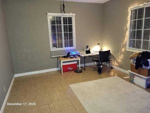 Room for Rent in 3 bedroom 2 bath