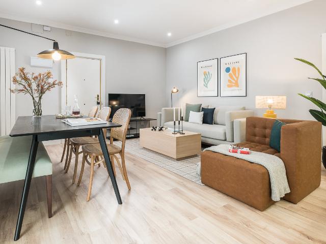 Large 3 bedroom apartment in Chamberí