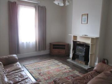 LARGE 3 BEDROOM FURNISHED SHORT TERM RENTAL
