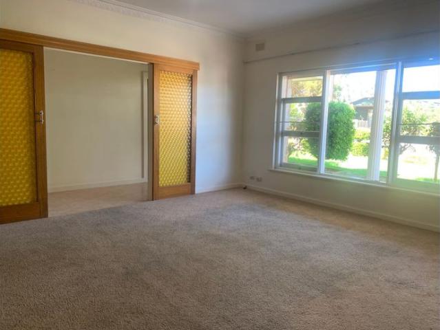 Large 3 Bedroom Home with separate Rumpus Room
