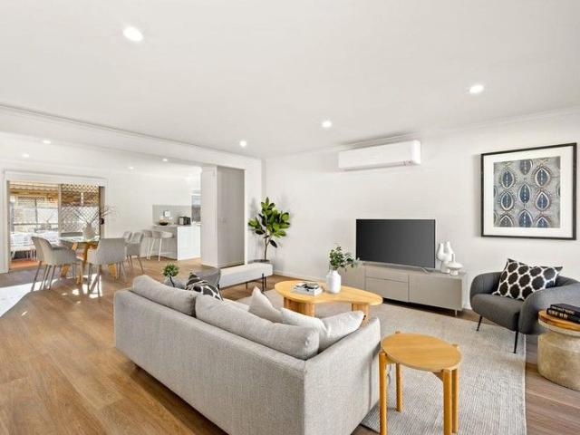 Large 3 Bedroom Unit, in a Popular Lifestyle Village!