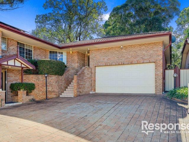 Large 3 Bedroom Villa with Parramatta & City Views