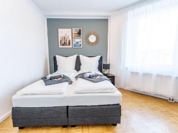 Large terrace apartment with grill, Playstation 5, pool table and massage chair