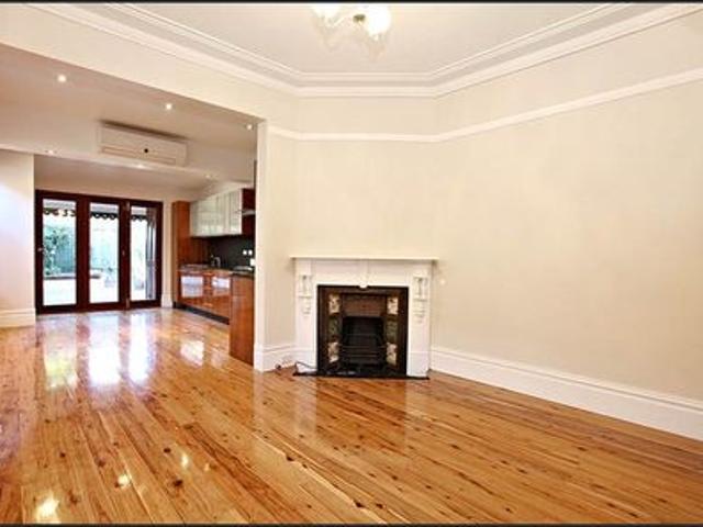 Large terrace in convenient location