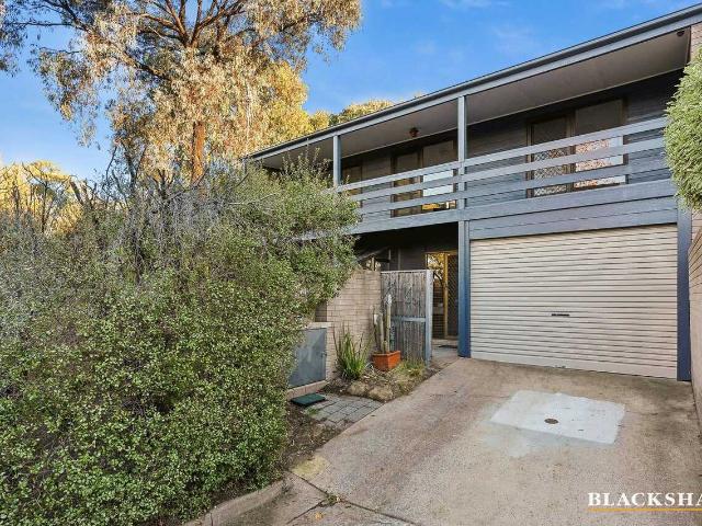 Large Three Bedroom Townhouse Located in Swinger Hill