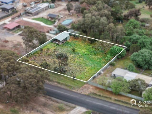 LARGE TITLED BLOCK WITH SERVICES READY BUILD YOUR DREAM HOME STCA