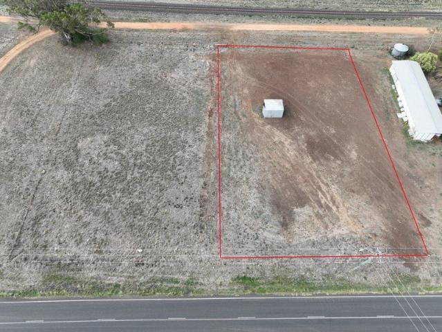 Large Vacant Block on edge of Gilgandra No Restrictions