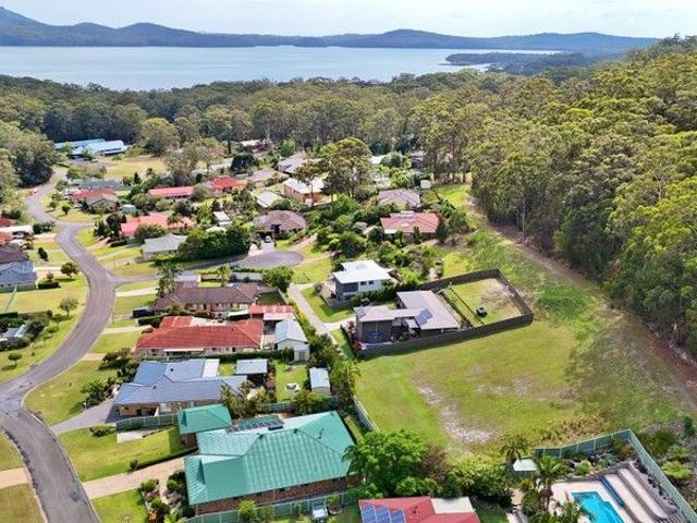 Large vacant parcel ticks all the boxes!