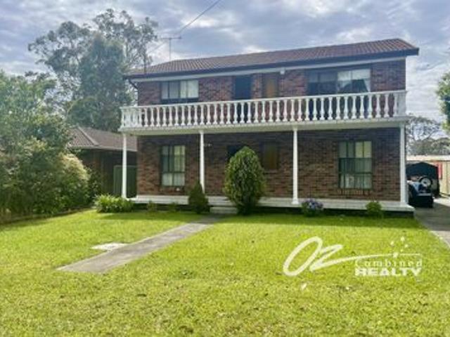 | LARGE VINCENTIA HOME
