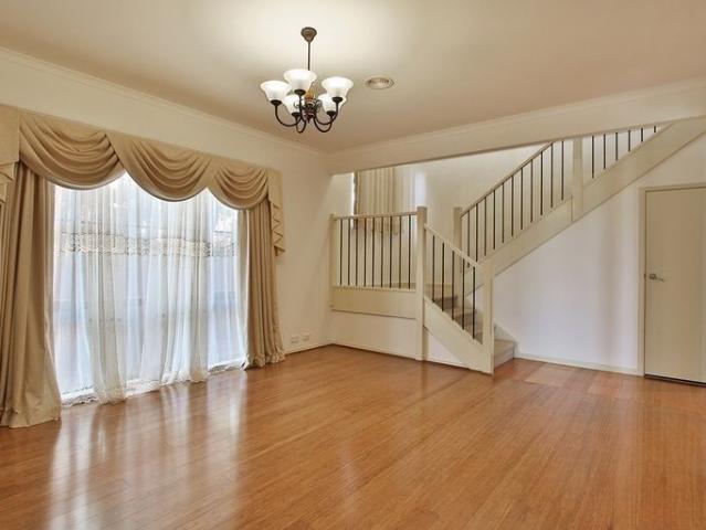 Large Well Maintained Family Home