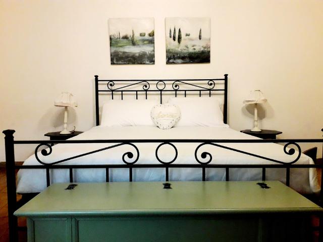Large and cosy, old Tuscany near National Park