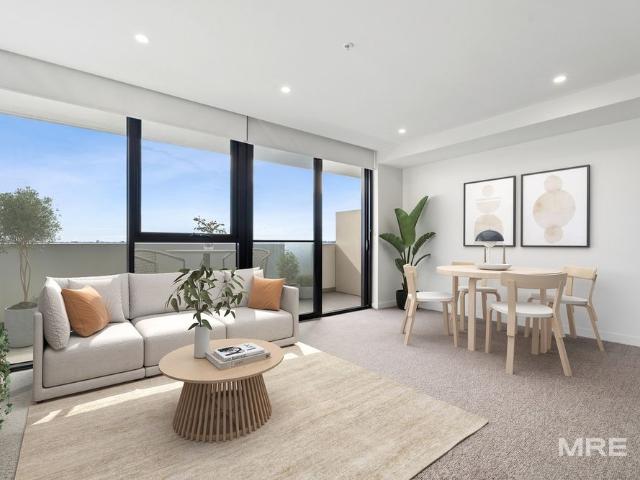 Large and light filled apartment that really hits 'The Marque!'