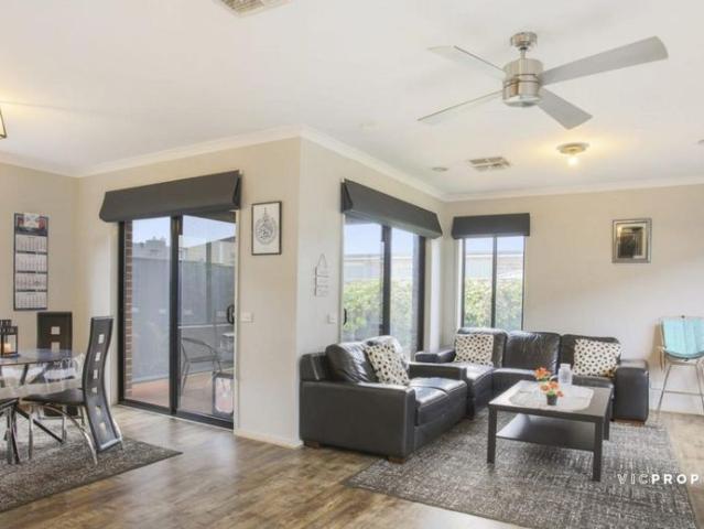 Large and Spacious Living