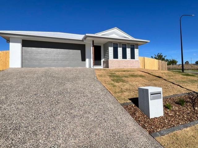Large backyard for your children to play or dogs to run extra living area