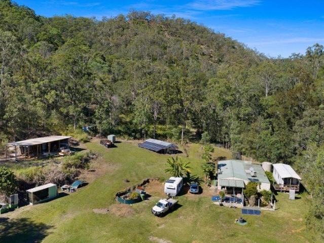 Large Beautiful rural lifestyle property