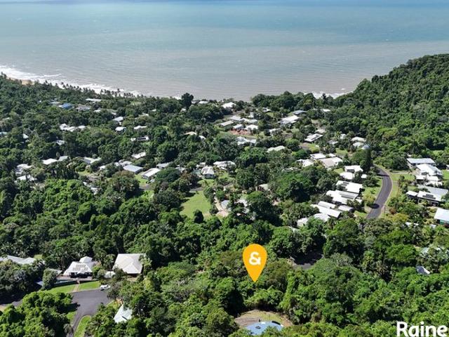 Large Bingil Bay block with cracking ocean views