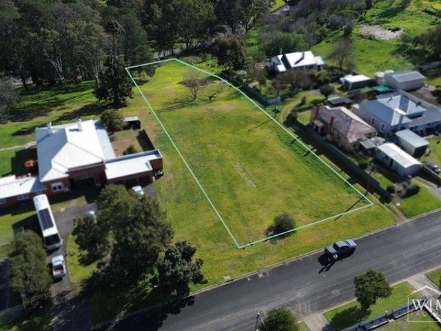 Large Block With Stunning Views