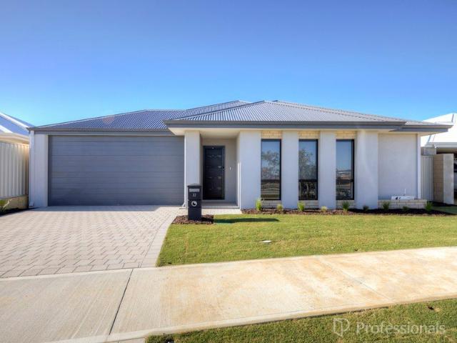 LARGE BRAND NEAR NEW BUILD!